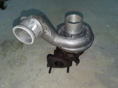 Turbo Renault Trafic 2004 2.5 dCi 99 kW