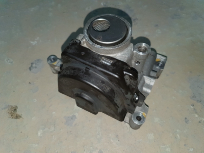 Oliepomp Ford Fiesta 1.0 12v 2014